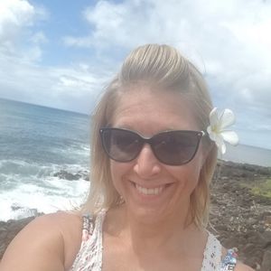 Meet your Posher, Joella